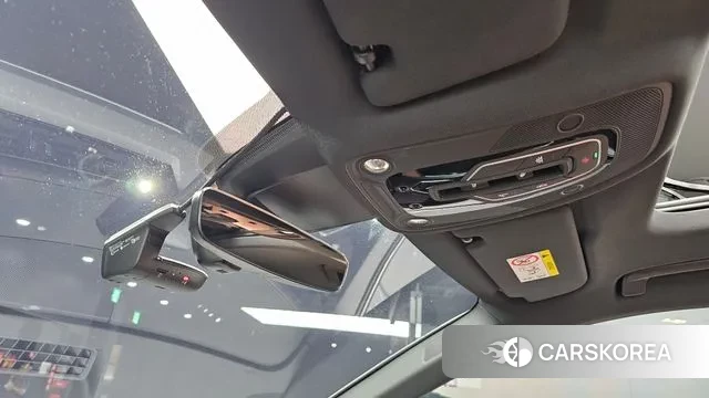 Audi e-Tron 2022 Серый из Кореи, фото 5