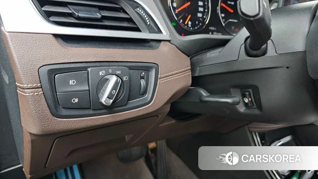 BMW X1 (F48) 2022 Черный из Кореи, фото 5