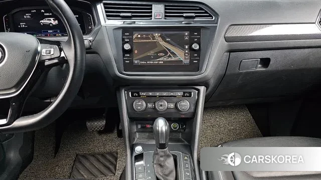 Volkswagen Tiguan Allspace 2020 Черный из Кореи, фото 5