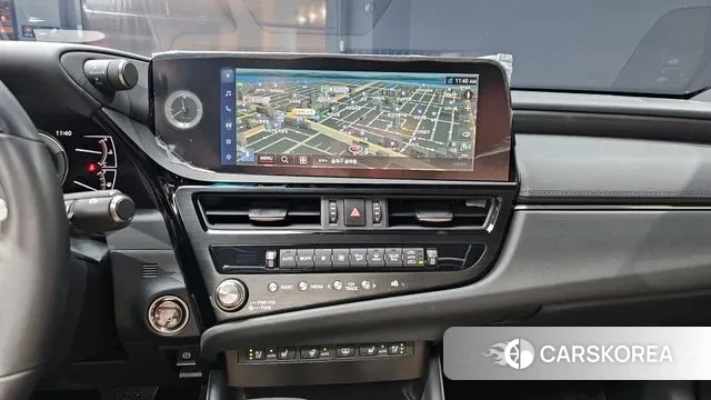 Lexus ES300h 7th generation 2024 Белый из Кореи, фото 5