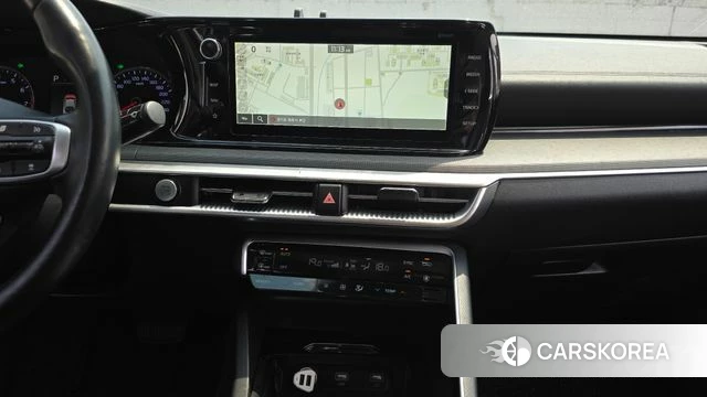 Kia K5 3rd generation 2021 Белый из Кореи, фото 5