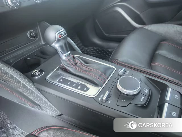 Audi Q2L 2022 Синий из Китая, фото 5
