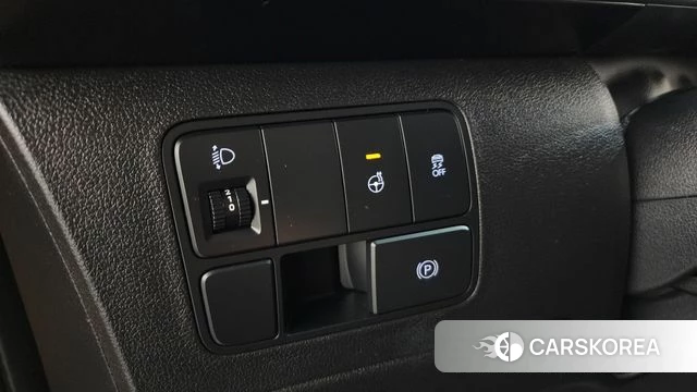 Hyundai Staria 2022 Желтый из Кореи, фото 5