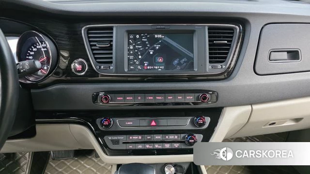 Kia The New Carnival 2019 Черный из Кореи, фото 5