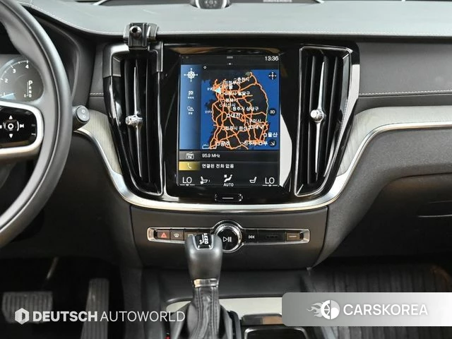 Volvo V60 Cross-Country 2nd Generation 2019 Серый из Кореи, фото 5