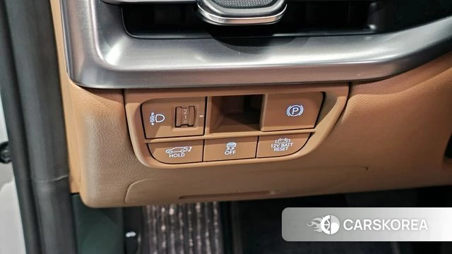 Hyundai Grandeur Hybrid (GN7) 2025 Белый из Кореи, фото 5