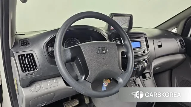 Hyundai The New Grand Starex 2019 Белый из Кореи, фото 5