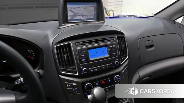 Hyundai The New Grand Starex 2018 Желтый из Кореи, фото 5