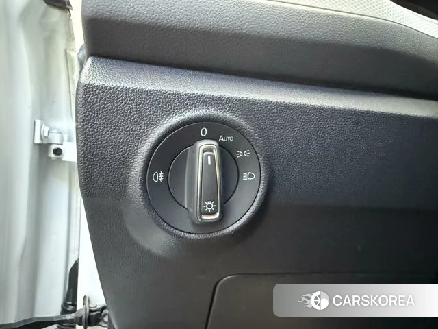 Volkswagen Exploring songs 2023 Белый из Китая, фото 5