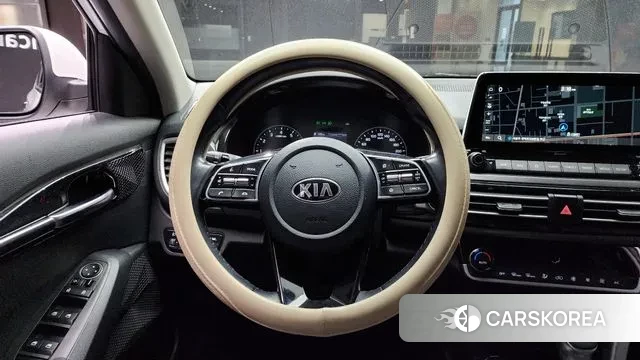 Kia Seltos 2020 Белый из Кореи, фото 5