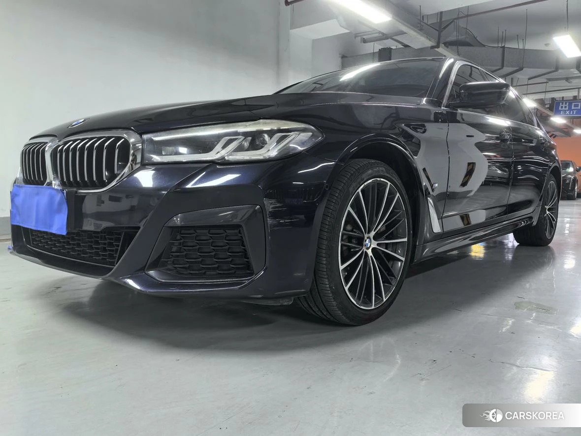BMW 5 series 2021 Черный из Китая, фото 5