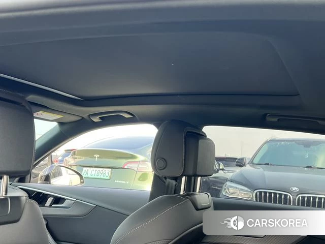 Audi A4L 2024 Темно-серый из Китая, фото 5