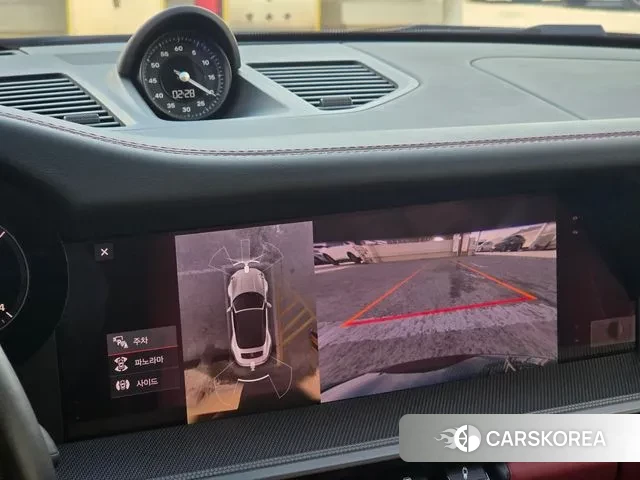 Porsche 911(992) 2021 Черный из Кореи, фото 5