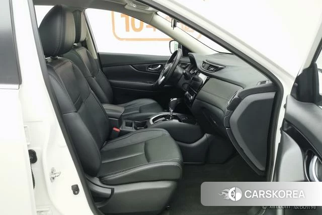 Nissan Qijun 2021 Белый из Китая, фото 5