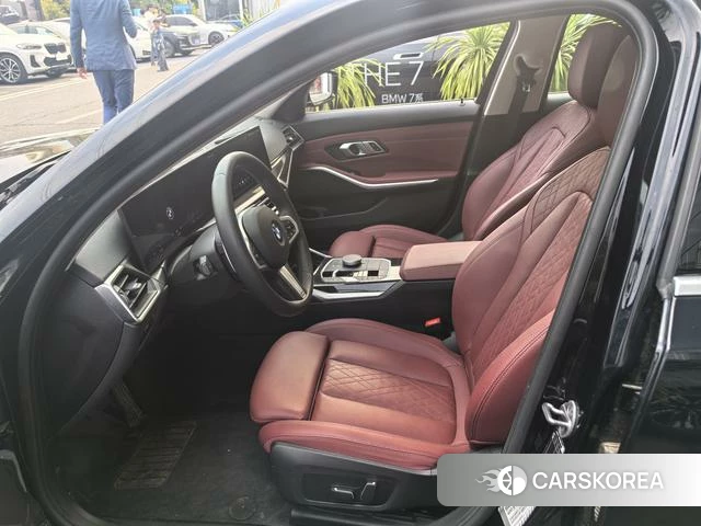 BMW 3 series 2025 Черный из Китая, фото 5