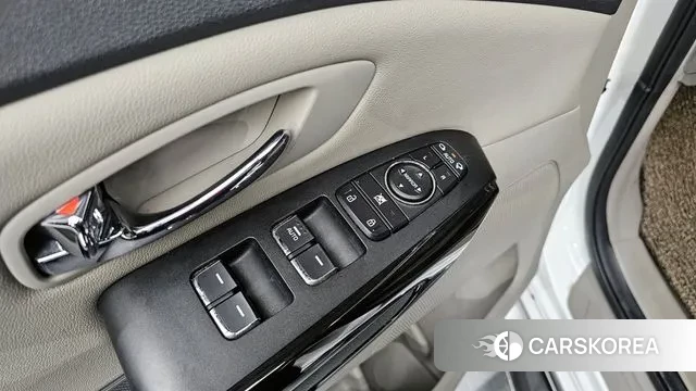 Kia The New Carnival 2020 Белый из Кореи, фото 5
