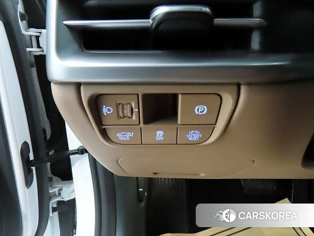 Hyundai Grandeur Hybrid (GN7) 2023 Белый из Кореи, фото 5