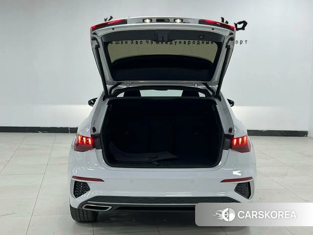 Audi A3 2023 Белый из Китая, фото 5