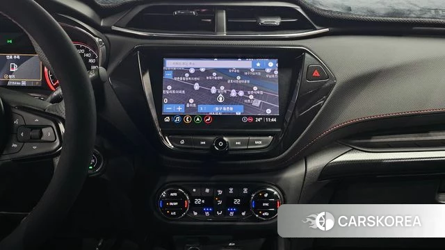 Chevrolet (GM Daewoo) Trailblazer 2022 Серебристо-серый из Кореи, фото 5