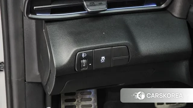 Hyundai The New Avante (CN7) 2024 Серебристо-серый из Кореи, фото 5