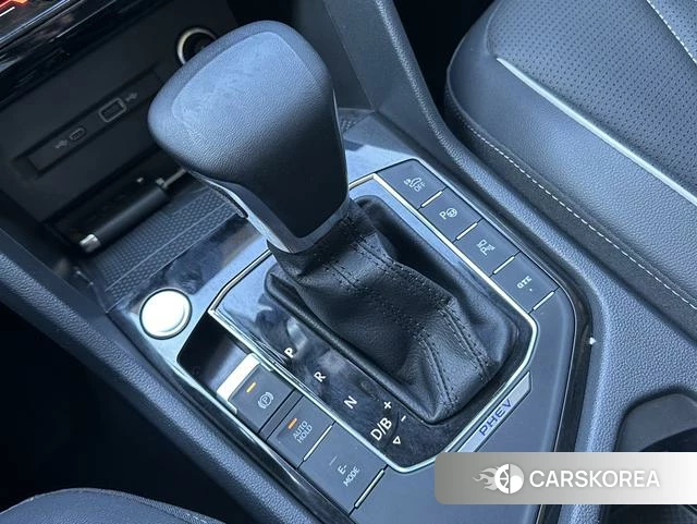 Volkswagen Tiguan L PHEV 2023 Черный из Китая, фото 5