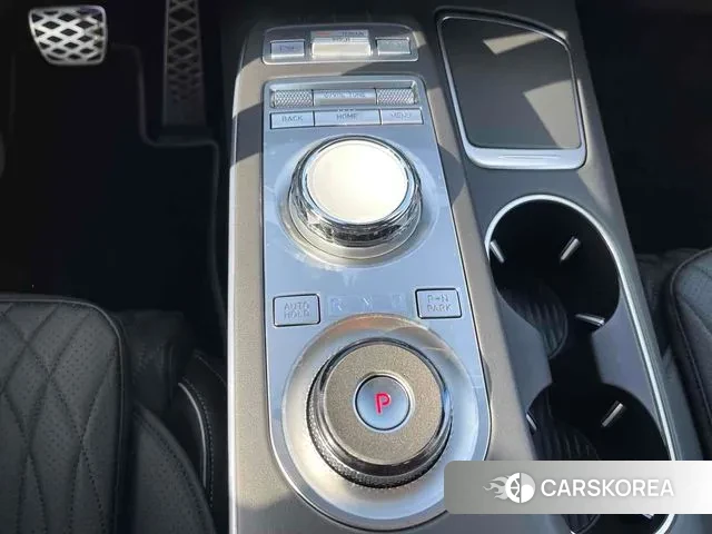 Genesis GV70 2024 Черный из Кореи, фото 5