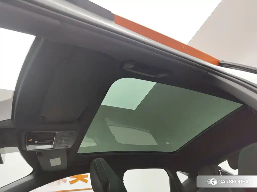 Volkswagen ID. UNYX 2025 Yellow/orange из Китая, фото 5