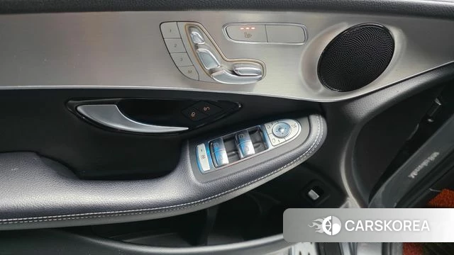 Mercedes-Benz GLC-Class X253 2018 Серый из Кореи, фото 5