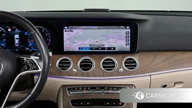 Mercedes-Benz E-Class W213 2020 Белый из Кореи, фото 5