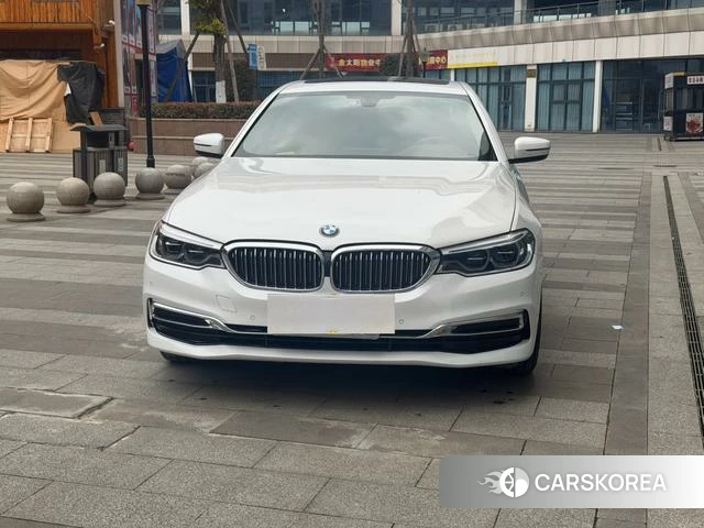 BMW 5 series 2020 Белый из Китая, фото 5