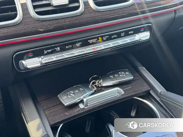 Mercedes-Benz GLE-Class W167 2021 Серебряный из Кореи, фото 5