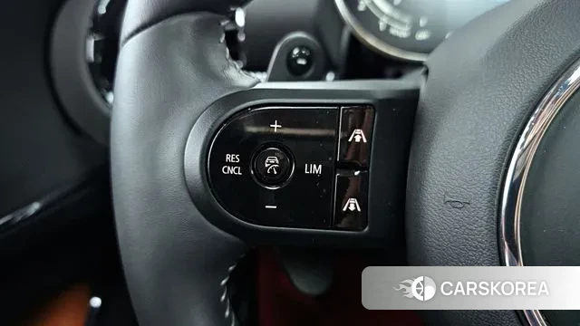 Mini Cooper S Clubman 2024 Оранжевый из Кореи, фото 5