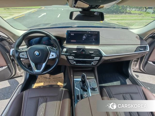BMW 5 series 2021 Белый из Китая, фото 5