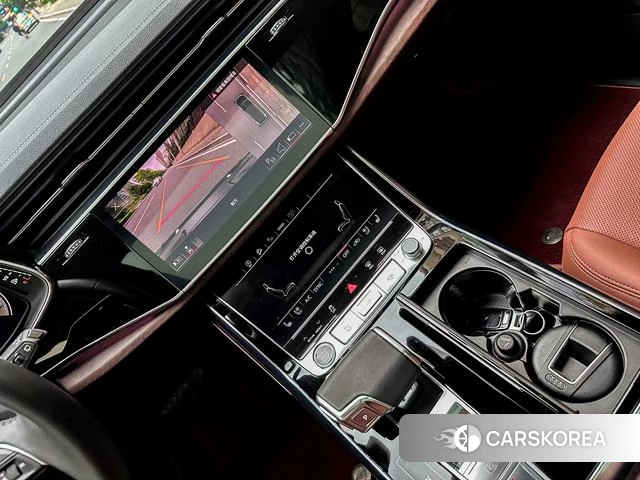 Audi Q7 2024 Черный из Китая, фото 5