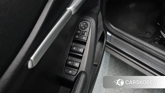 Kia Seltos 2021 Синий из Кореи, фото 5