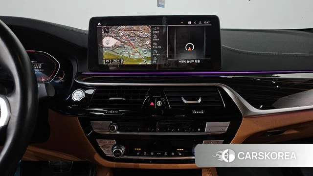 BMW 5 Series (G30) 2022 Белый из Кореи, фото 5