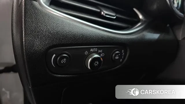 Chevrolet (GM Daewoo) All New Malibu 2018 Белый из Кореи, фото 5