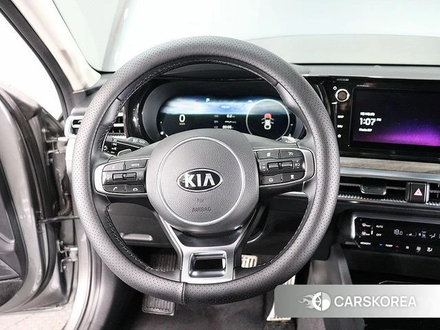 Kia K5 3rd generation 2020 Серебристо-серый из Кореи, фото 5