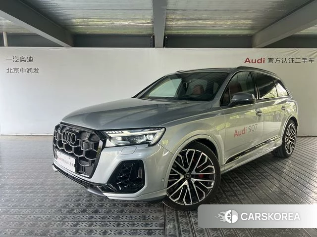 Audi SQ7 2024 Серебристо-серый из Китая, фото 5