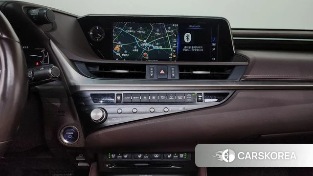 Lexus ES300h 7th generation 2021 Черный из Кореи, фото 5