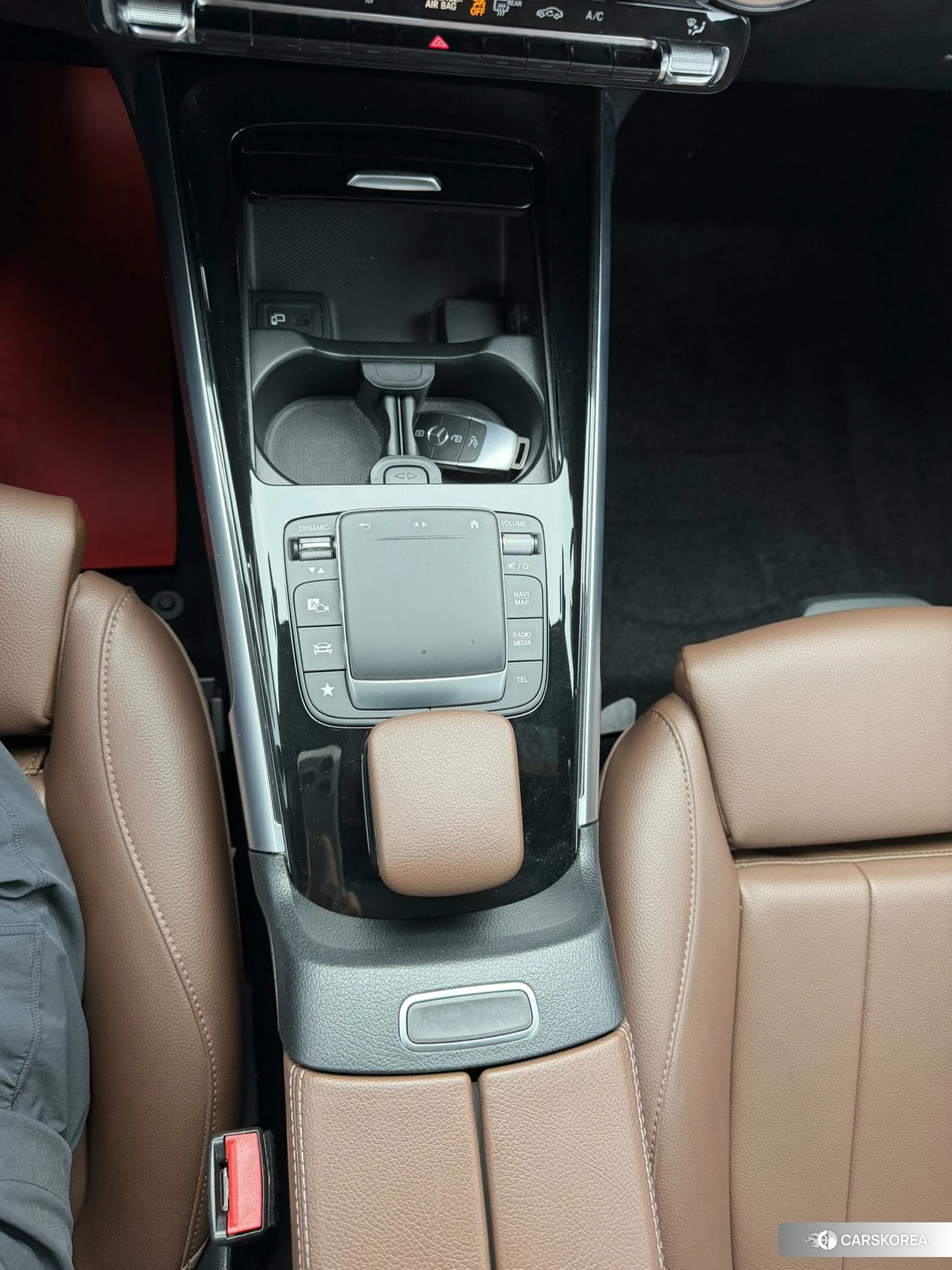 Mercedes-Benz GLB 2021 Белый из Китая, фото 5