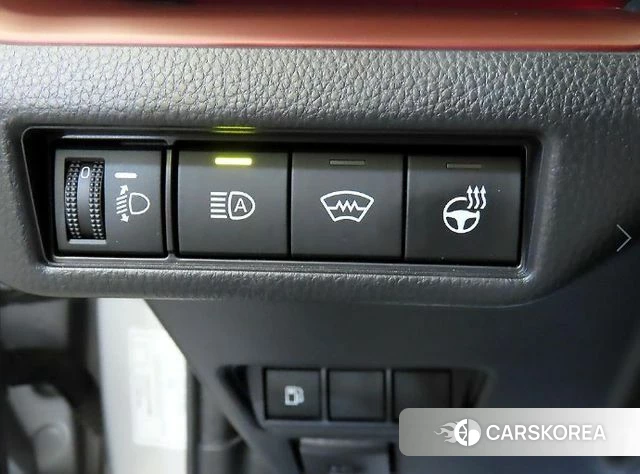 Toyota Prius 5th Generation 2024 Серебристо-серый из Кореи, фото 5