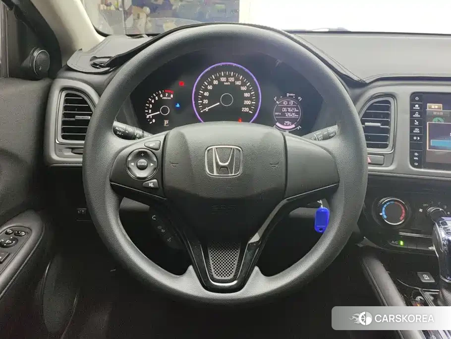 Honda Vezel 2022 Белый из Китая, фото 5