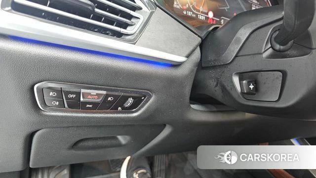 BMW X7 (G07) 2022 Черный из Кореи, фото 5