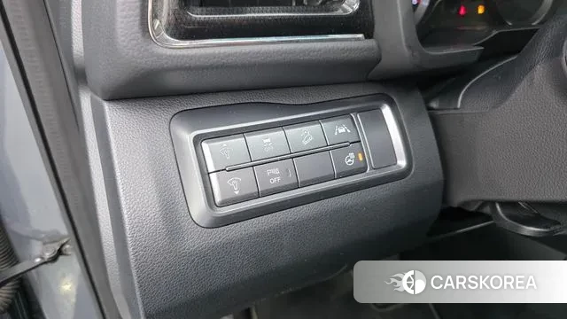 Ssangyong Berry New Tivoli 2021 Светло-серебряный цвет из Кореи, фото 5