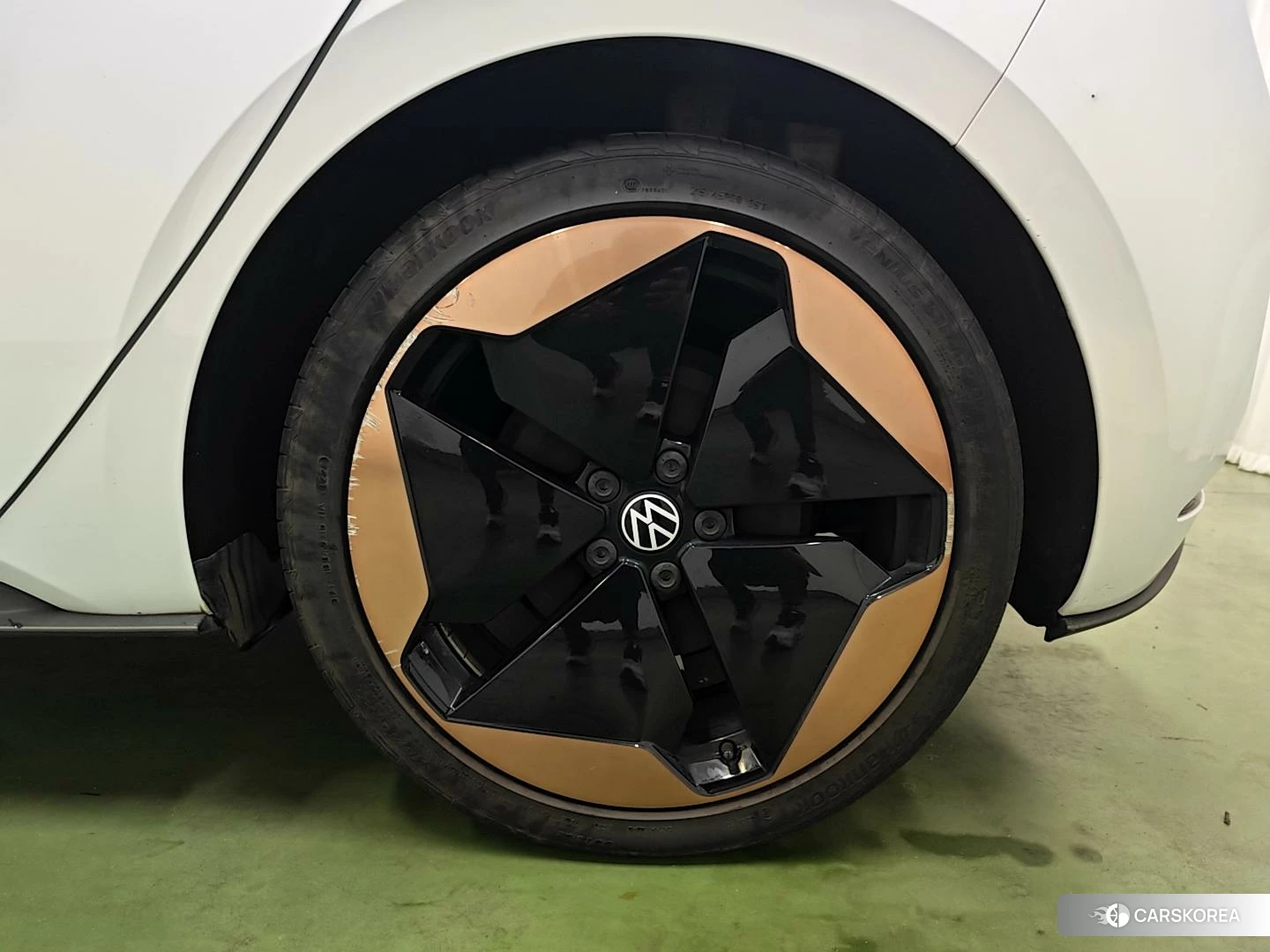 Volkswagen ID.3 2021 Белый из Китая, фото 5
