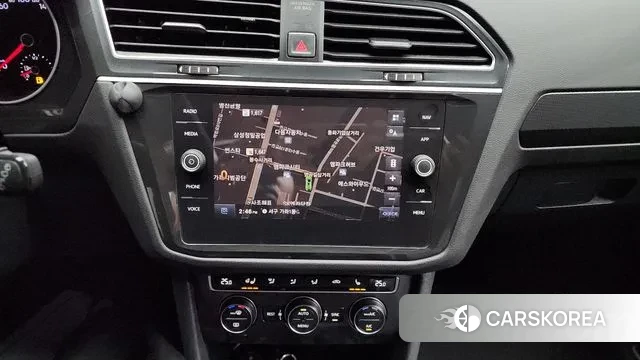 Volkswagen Tiguan second Generation 2018 Черный из Кореи, фото 5