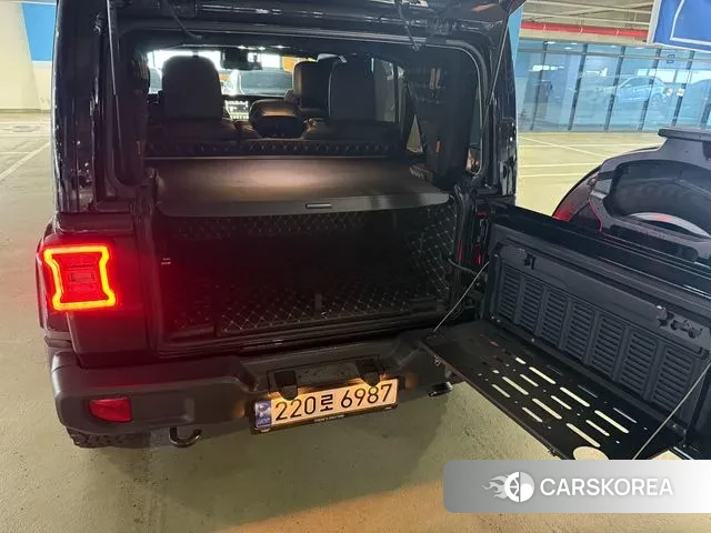 Jeep Wrangler (JL) 2023 Черный из Кореи, фото 5