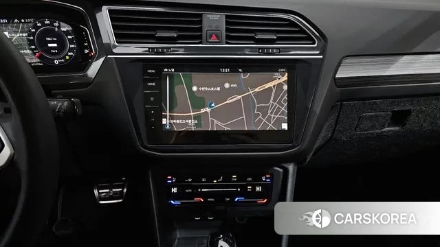 Volkswagen Tiguan Allspace 2022 Черный из Кореи, фото 5