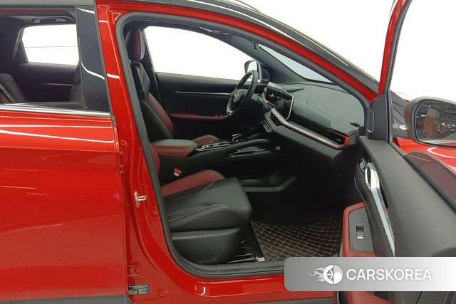 Geely Automobile Binyue 2024 Красный из Китая, фото 5